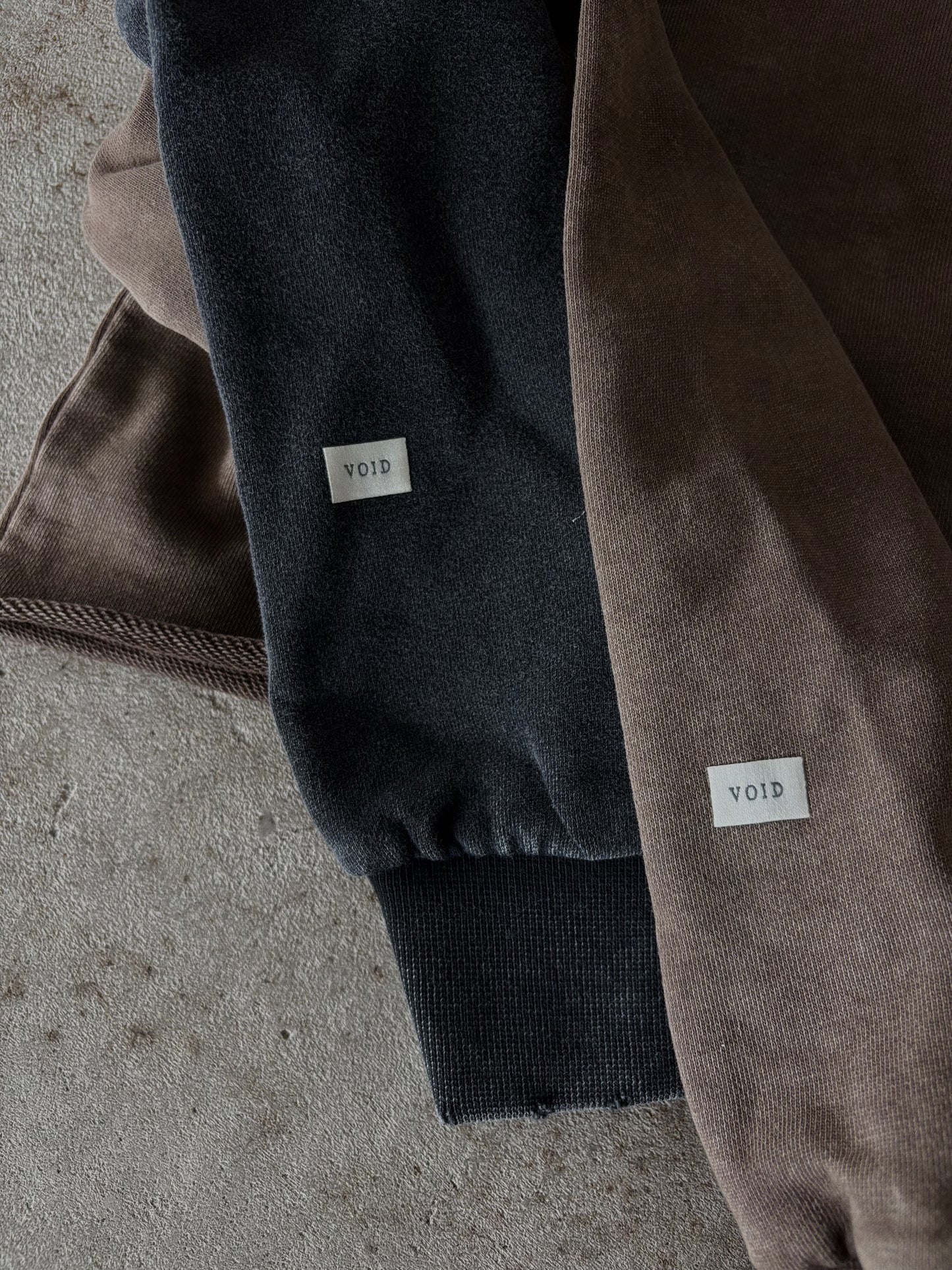 Cropped Long Sleeve T-Shirts